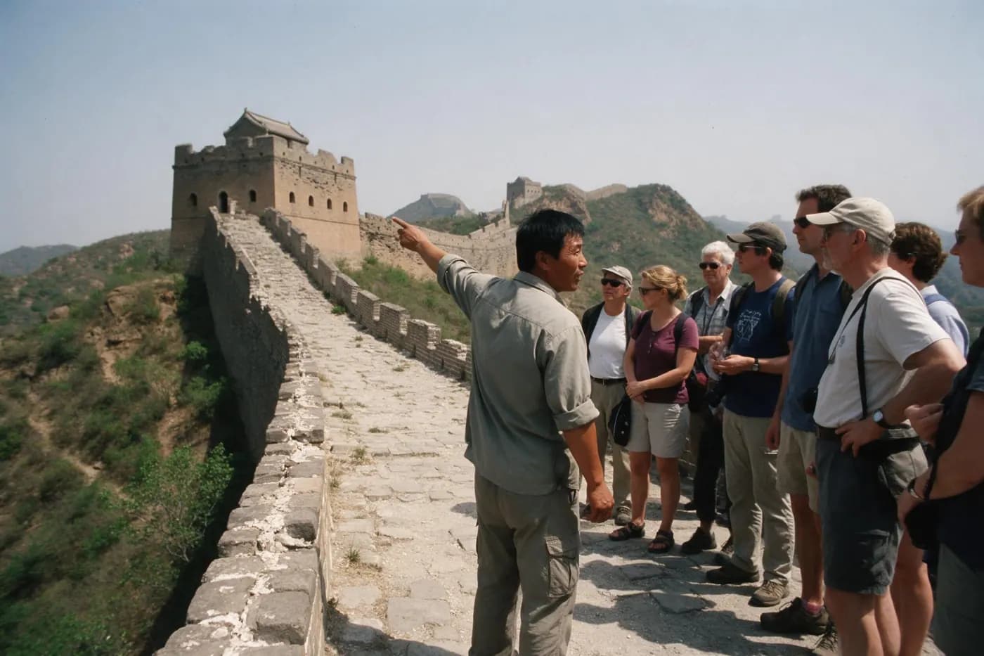 Li Wei, ChinaMira guide