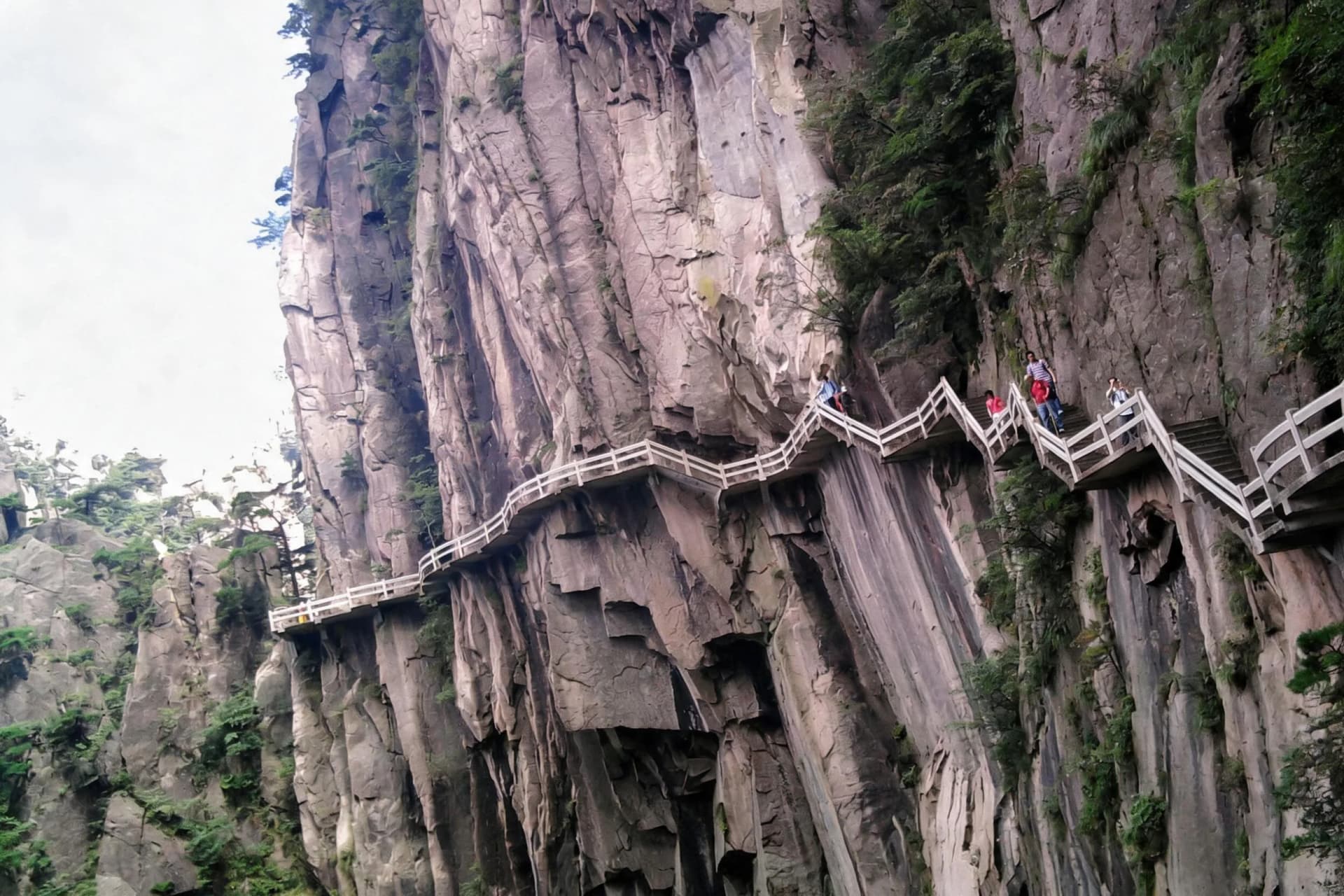 UK, Australia and NZ Travelers: A 14-Day China Outdoor Route, original documentary travel photograph